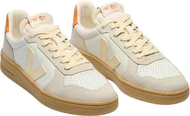 Veja Sneakers Beige Wit