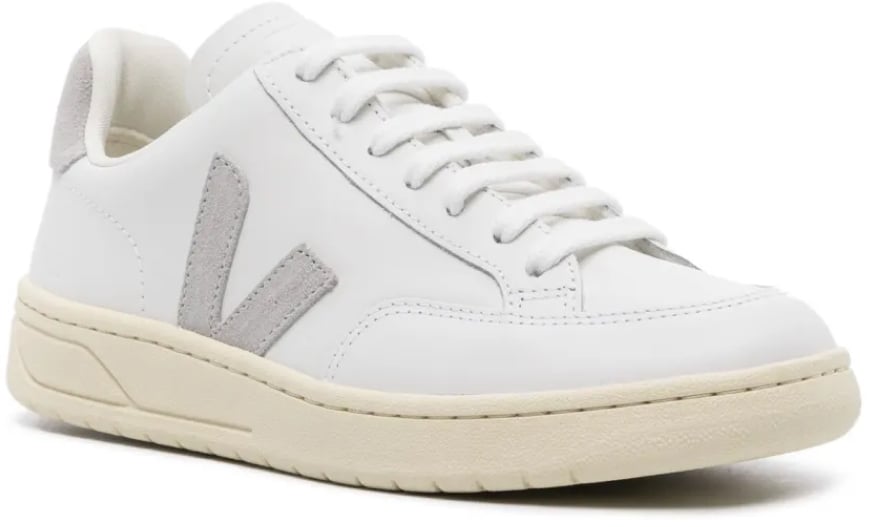 Veja V-12 Leather Sneakers Wit