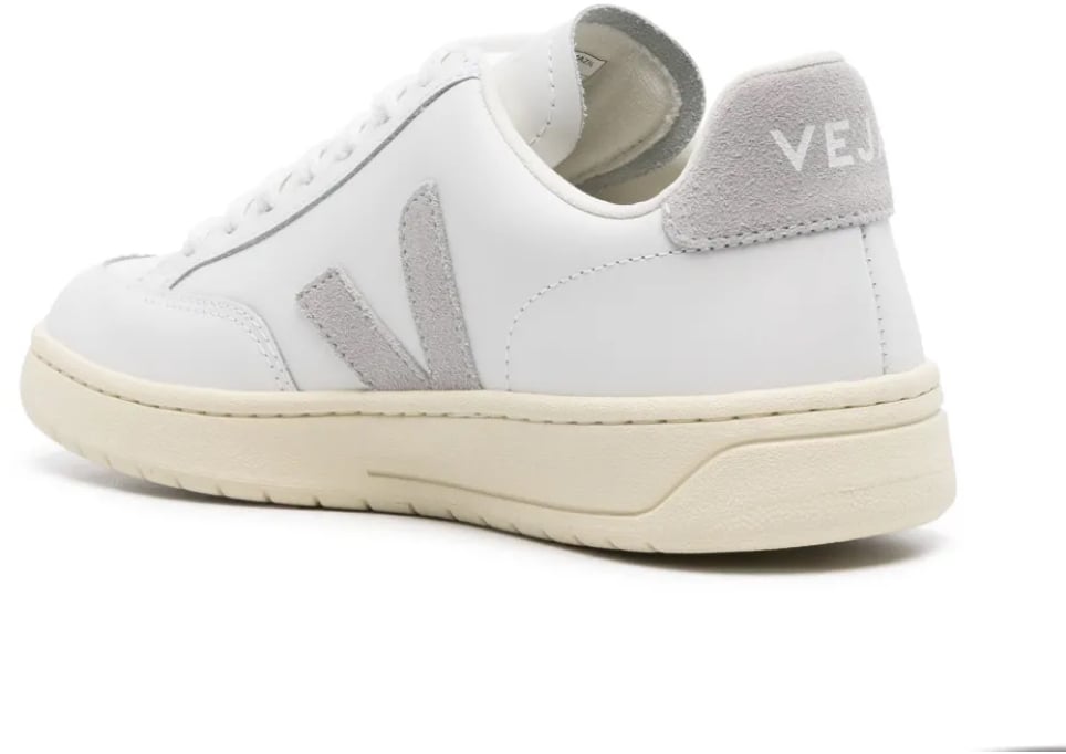 Veja V-12 Leather Sneakers Wit