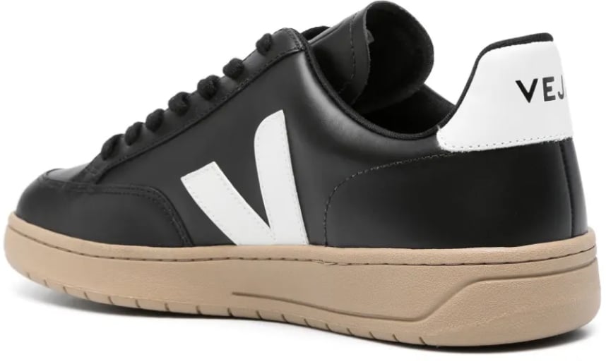 Veja V-12 Leather Sneakers Zwart