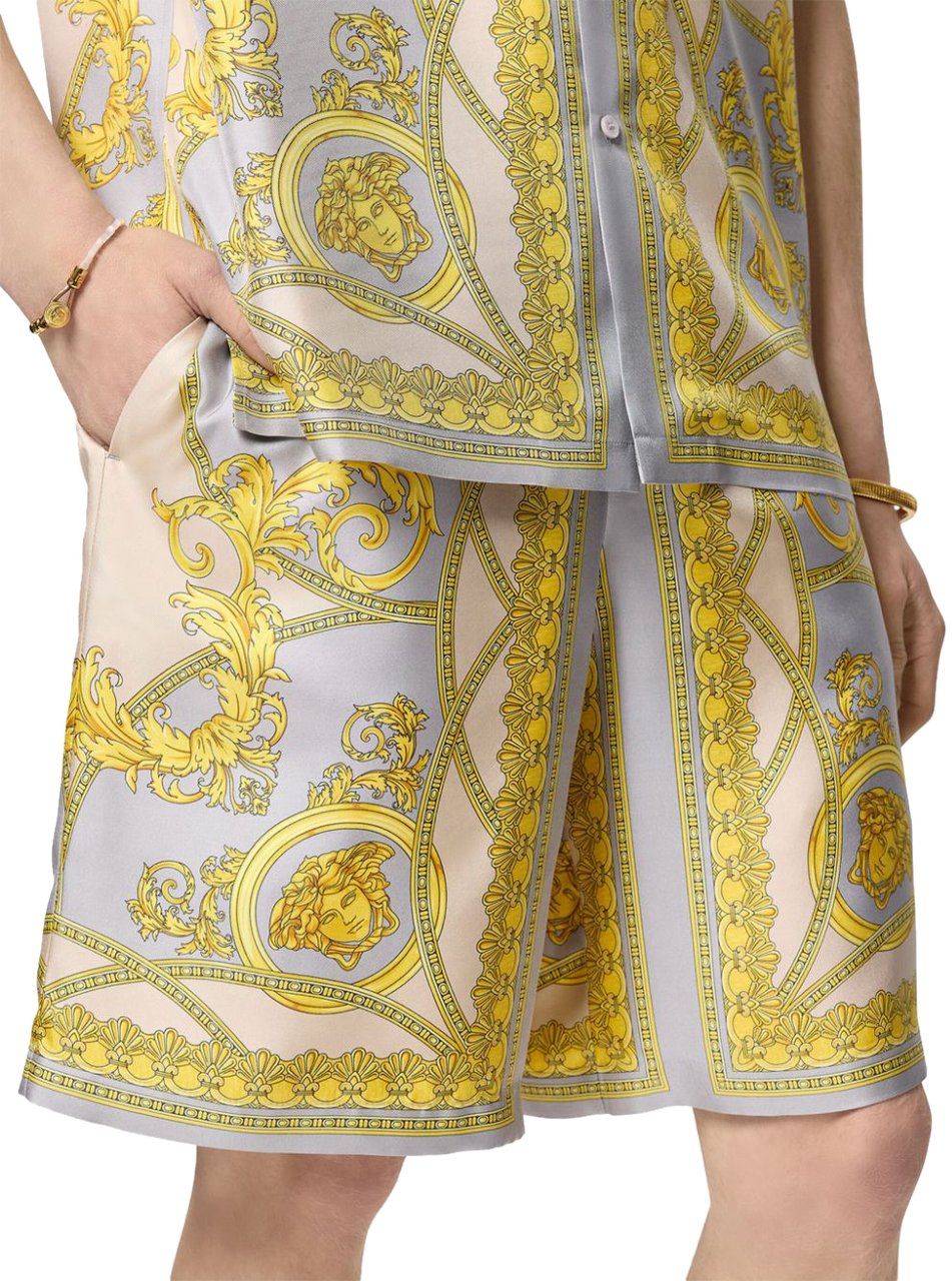Versace Shorts Golden Goud