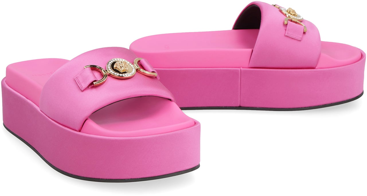 Versace Logoed satin platform slides Roze