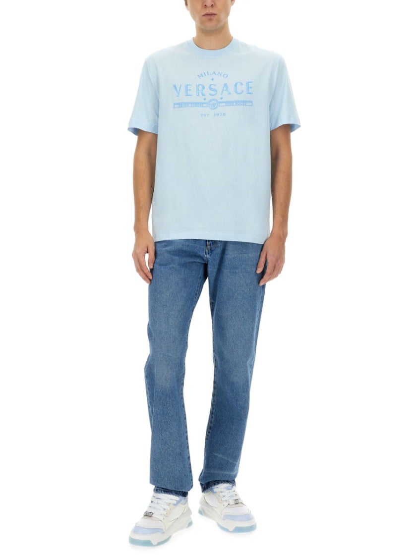Versace T-Shirt With Logo Blauw