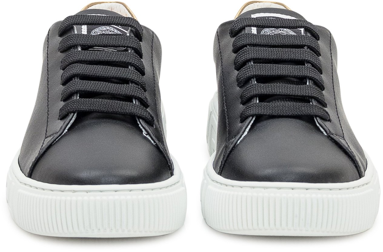 Versace Versace Kids Sneakers Nere con Dettaglio Oro Zwart