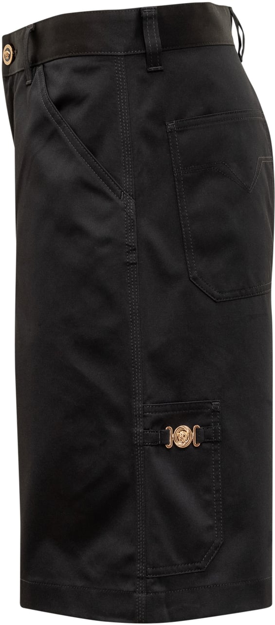 Versace Pantaloni Corti Cargo in Gabardina Zwart