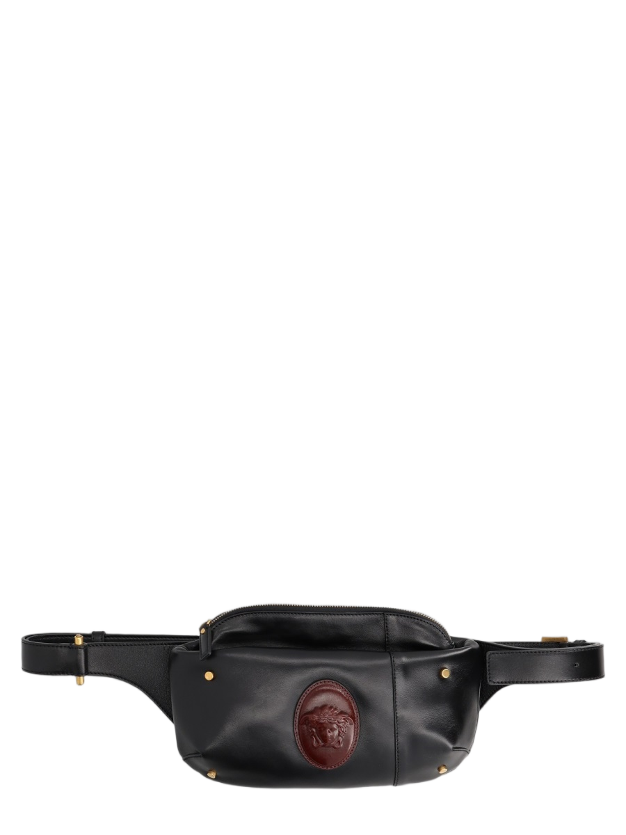 Versace Red Medusa Emblem Embossed Belt Bag Zwart