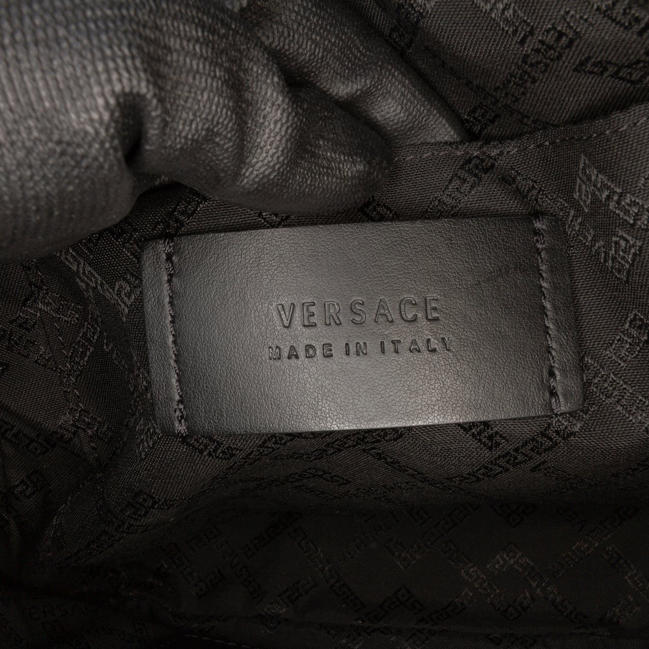 Versace Leather Medusa Crossbody Zwart