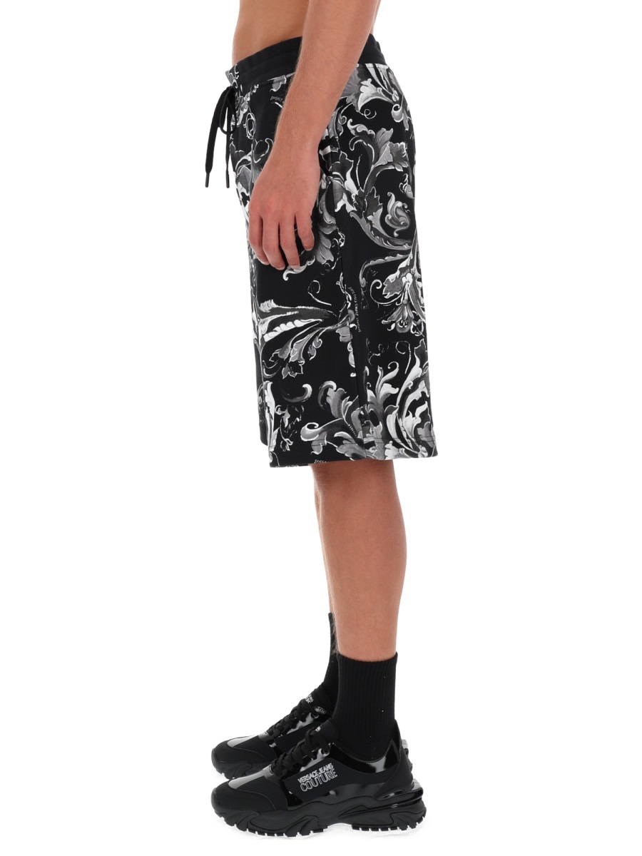 Versace Jeans Couture Baroque Patterned Cotton Shorts Zwart