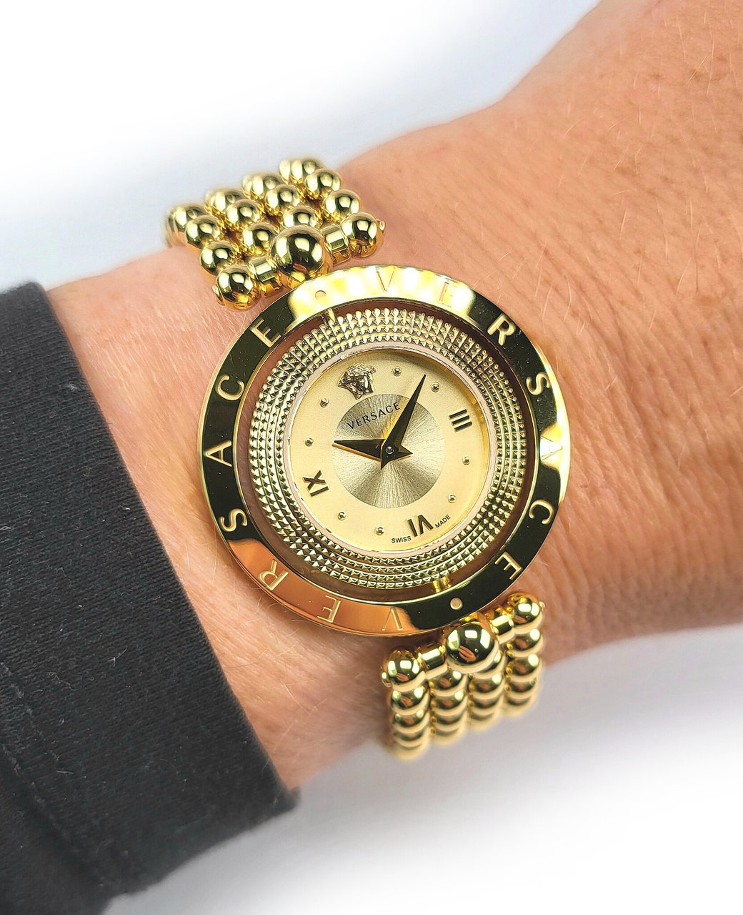 Versace VE7901623 Eon dameshorloge Goud