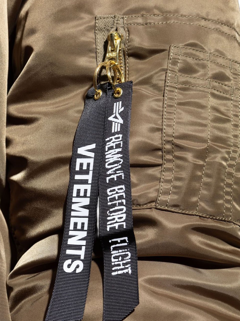 Vetements Coats Green Donkergroen