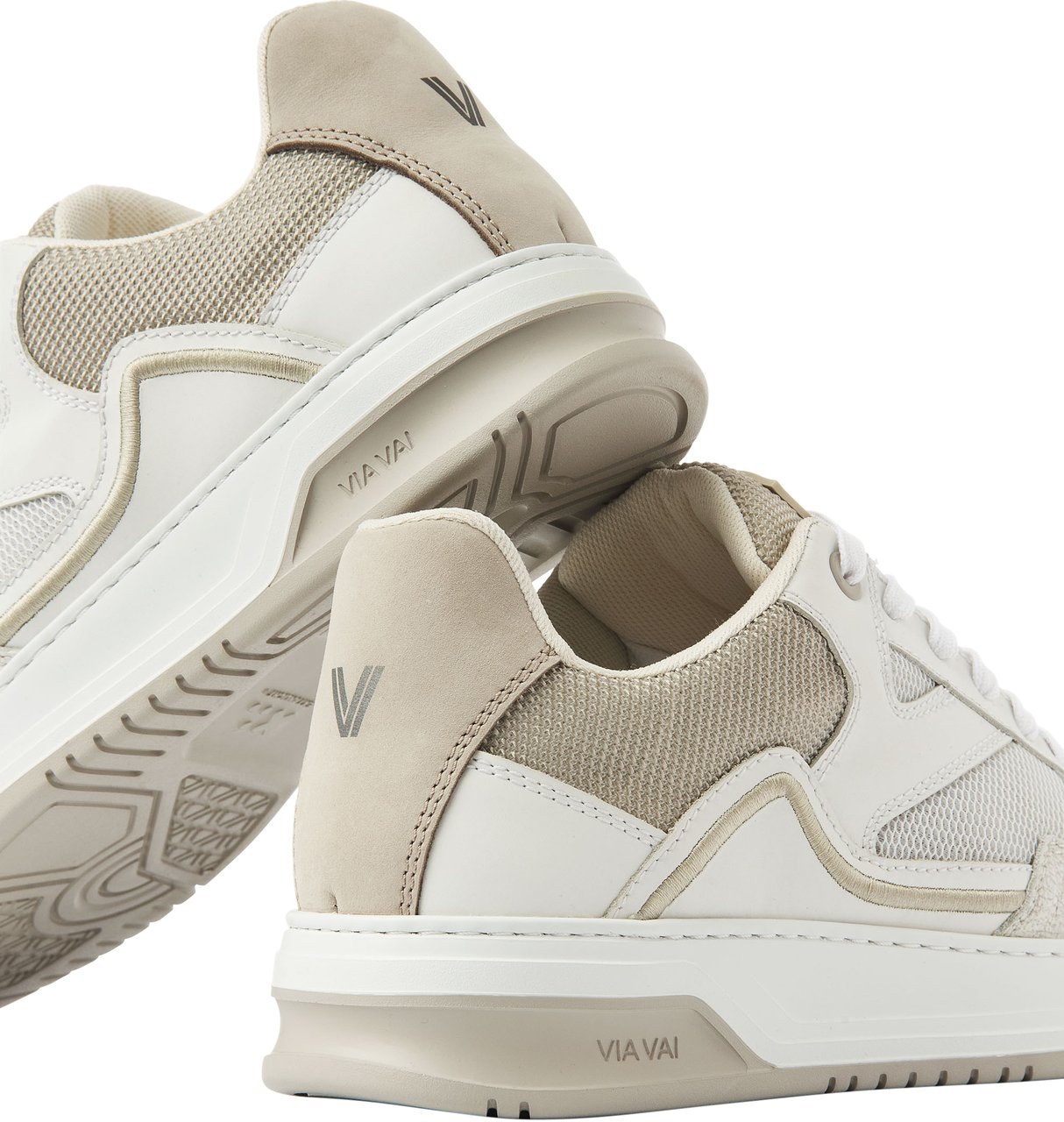 VIA VAI Jay Wess Sneakers Beige