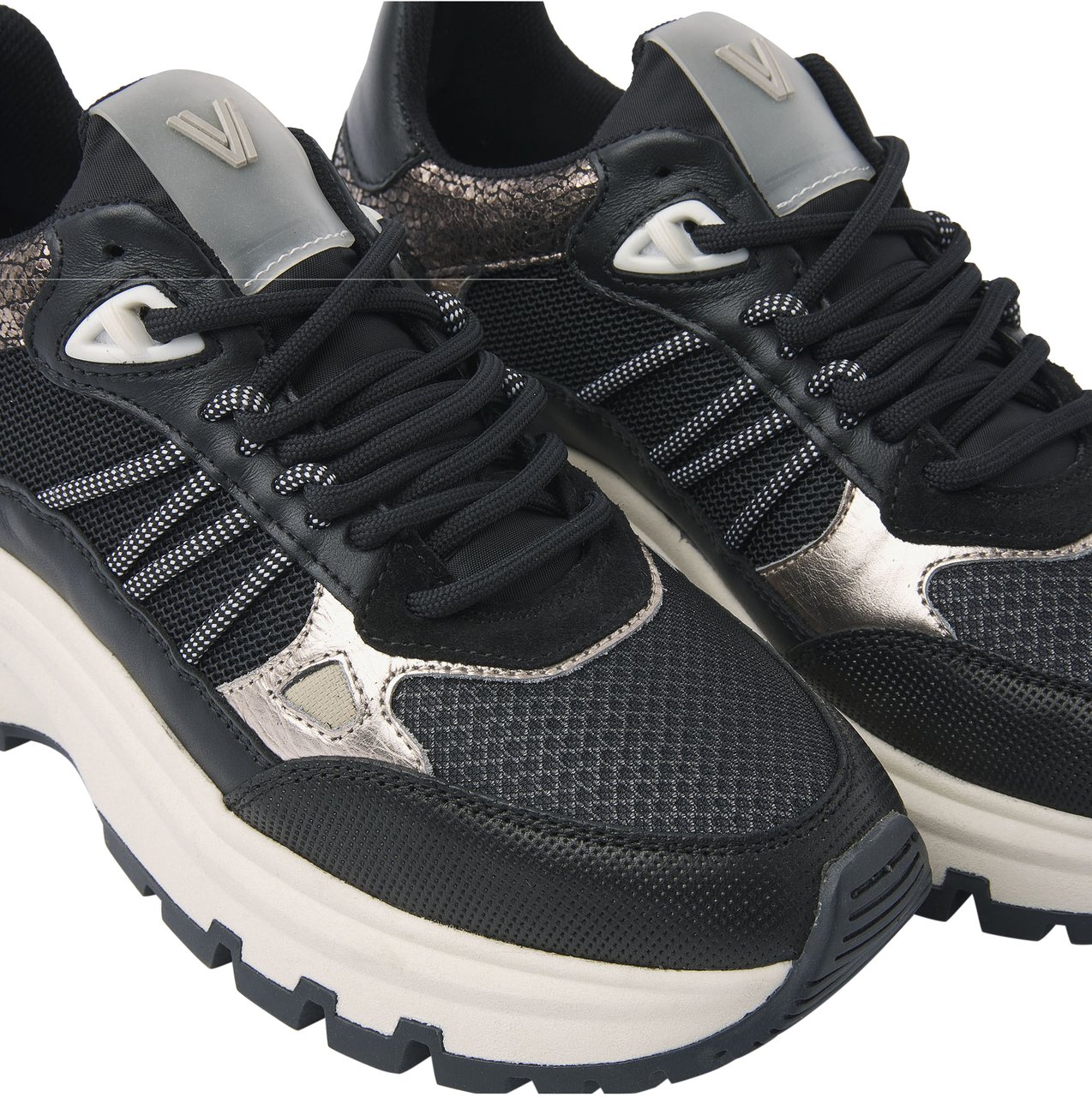 VIA VAI Liz Dae Sneakers Zwart