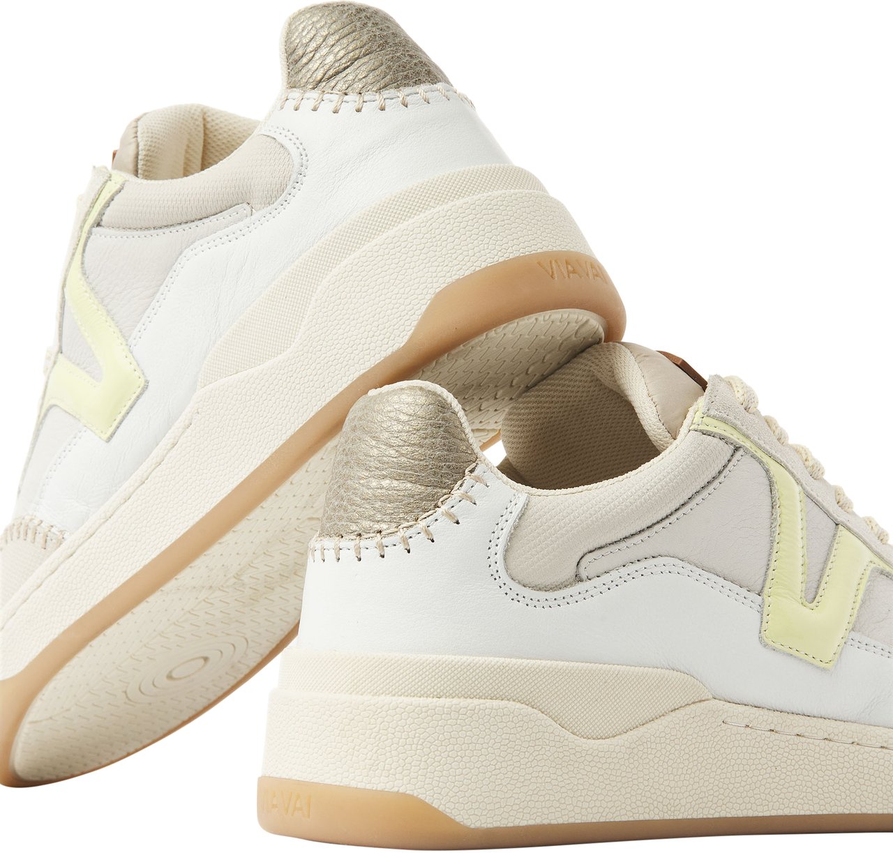 VIA VAI Sam Olivia Sneakers Beige