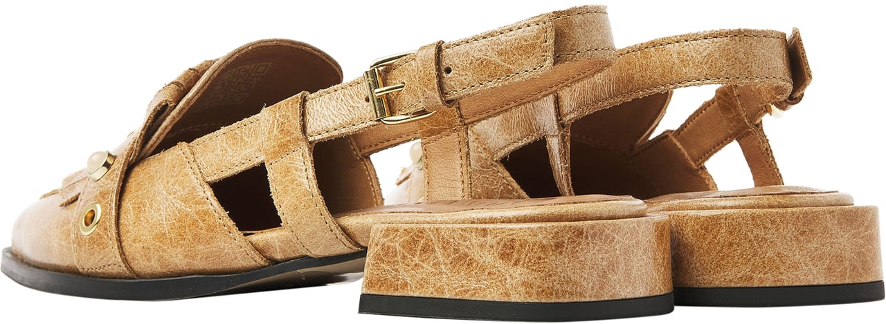 VIA VAI Jazz Tammi Slingbacks Bruin