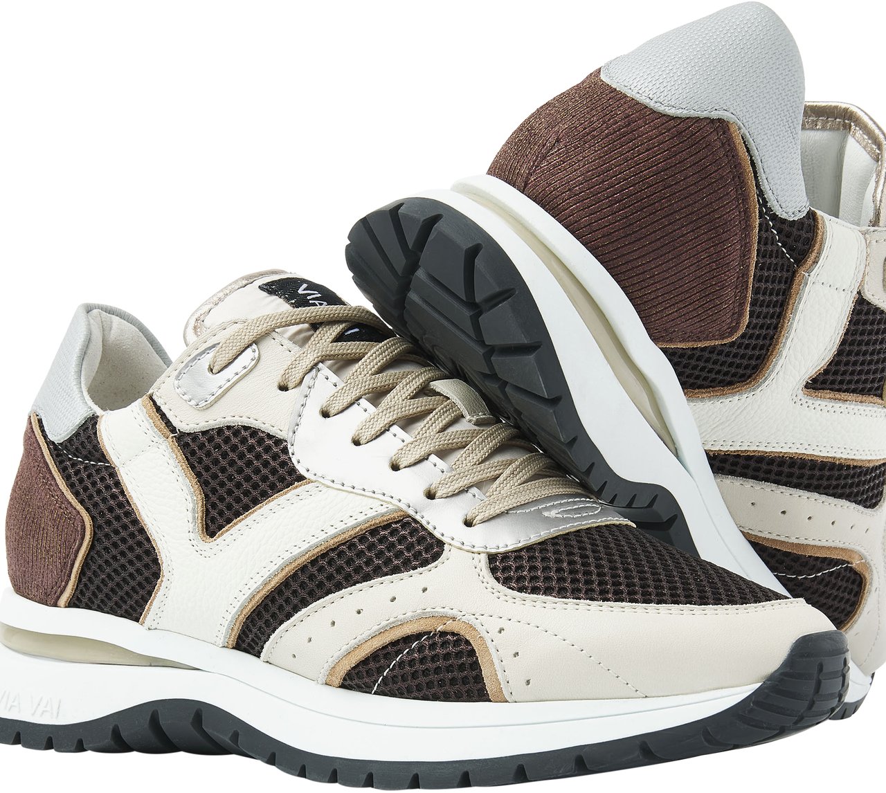 VIA VAI Usher Elliot Sneakers Bruin