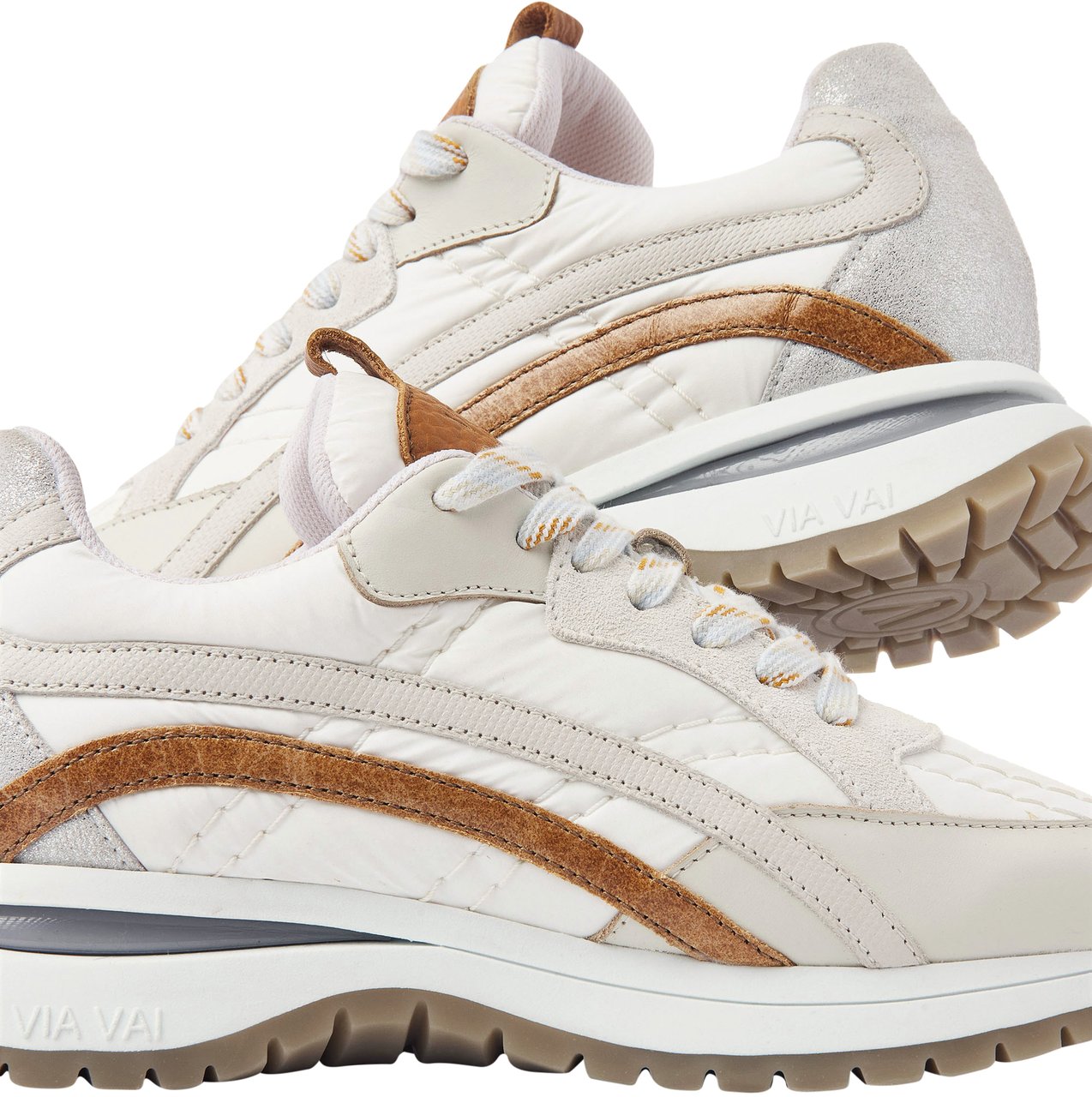 VIA VAI Usher Skye Sneakers Beige