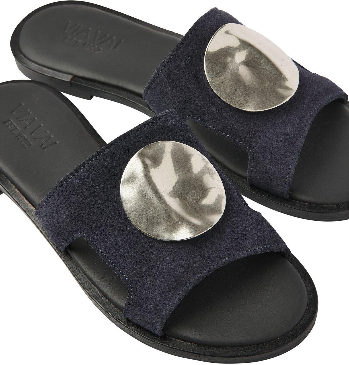 VIA VAI Vita Avi Slippers Navy