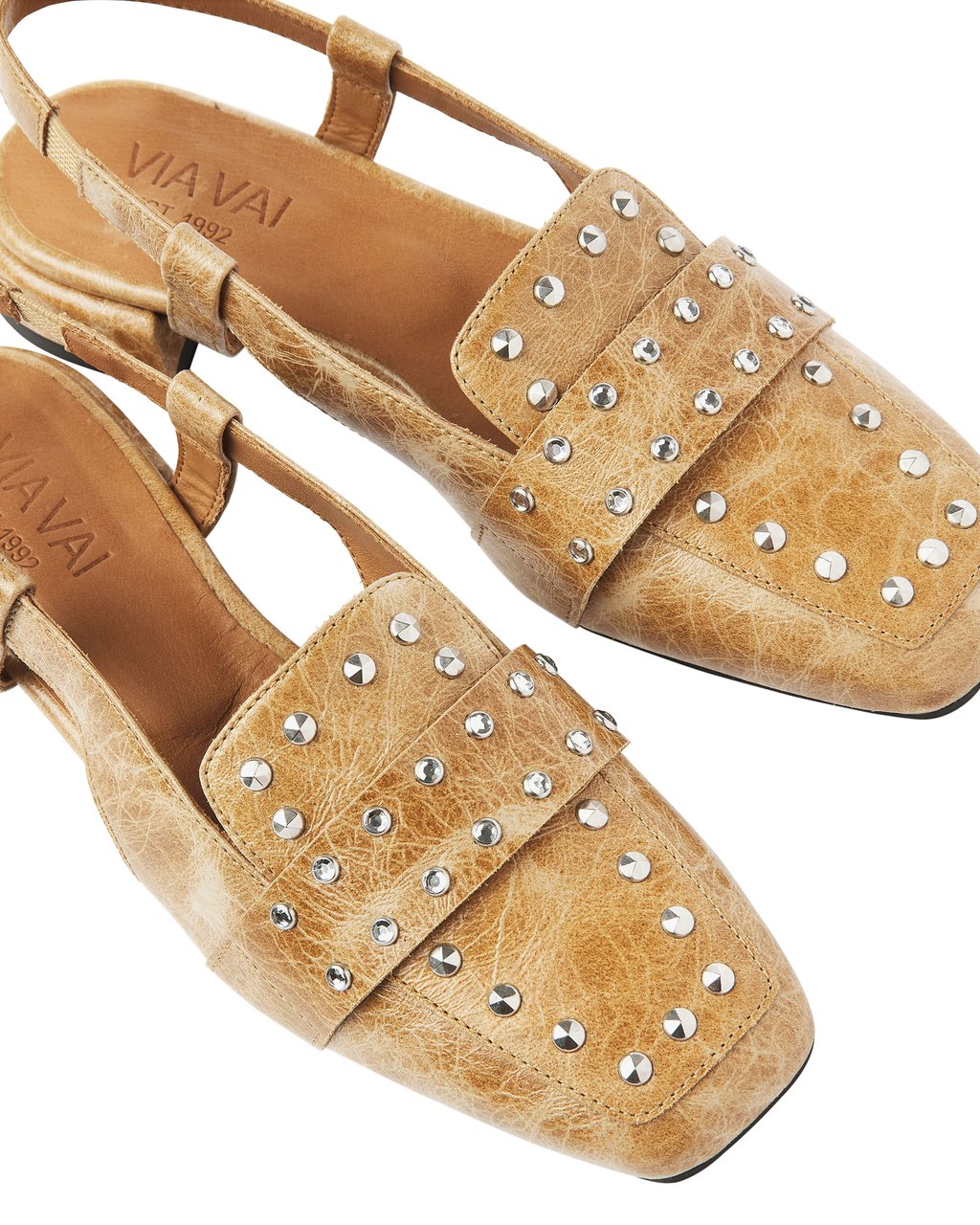 VIA VAI Julie Damian Slingbacks Bruin