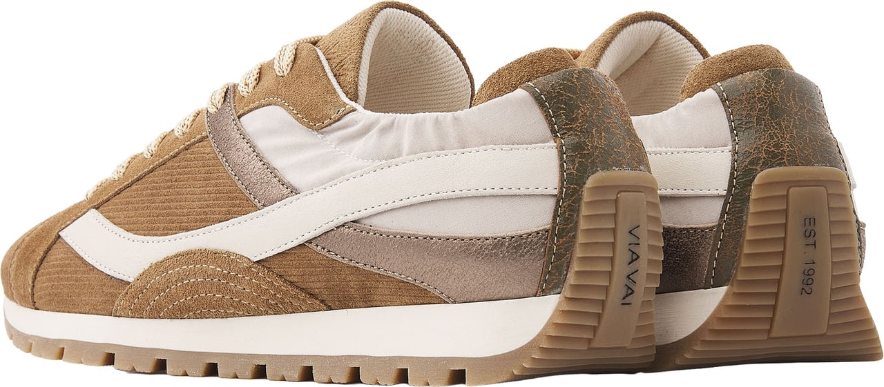 VIA VAI Scott Nala Sneakers Bruin