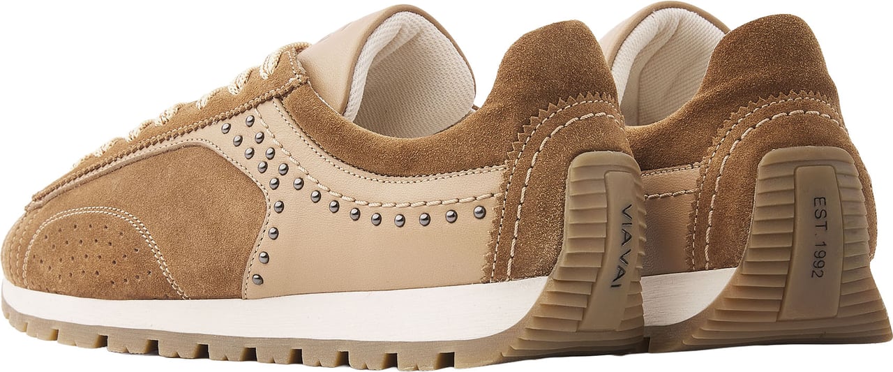 VIA VAI Scott Kyle Sneakers Bruin