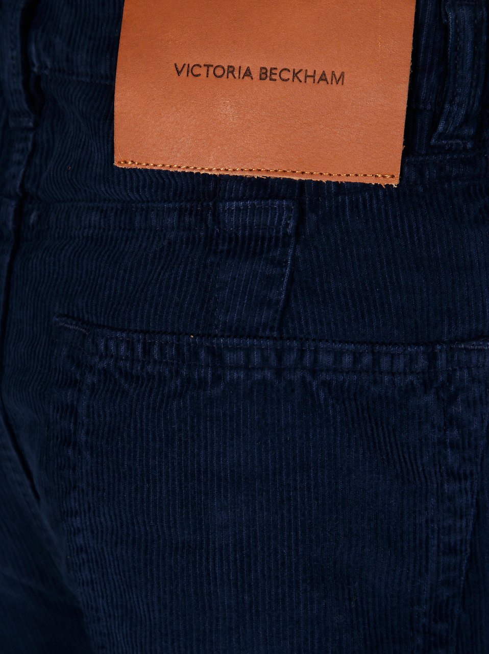 Victoria Beckham Suspended Design High-Waist Jeans with Straight Leg Cut Zwart