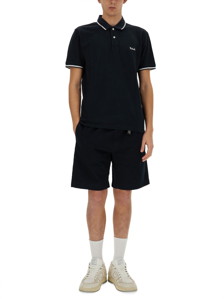 Woolrich BELTED BERMUDA SHORTS Blauw