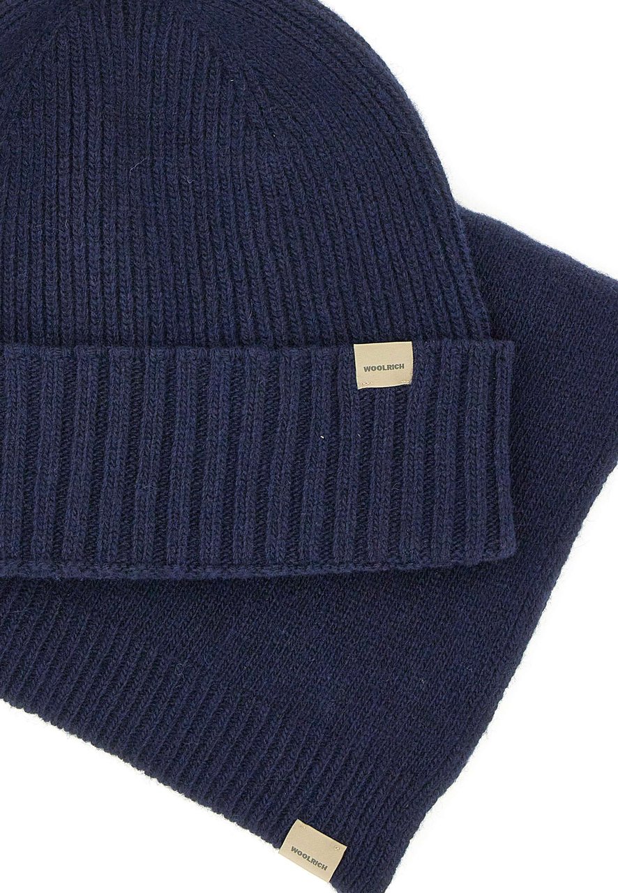 Woolrich Scarfs Blue Blauw