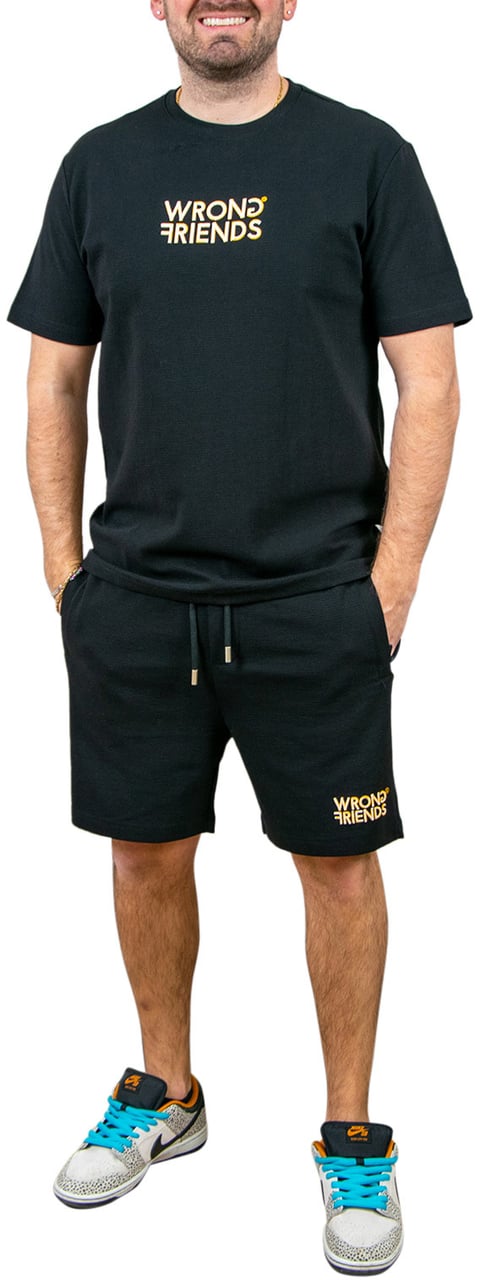 Wrong Friends Othello T-Shirt Zwart