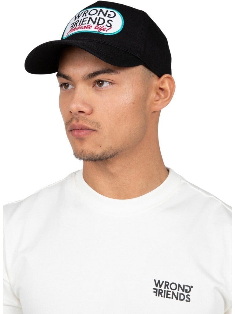 Wrong Friends CELEBRATE LIFE CAP - BLACK Zwart