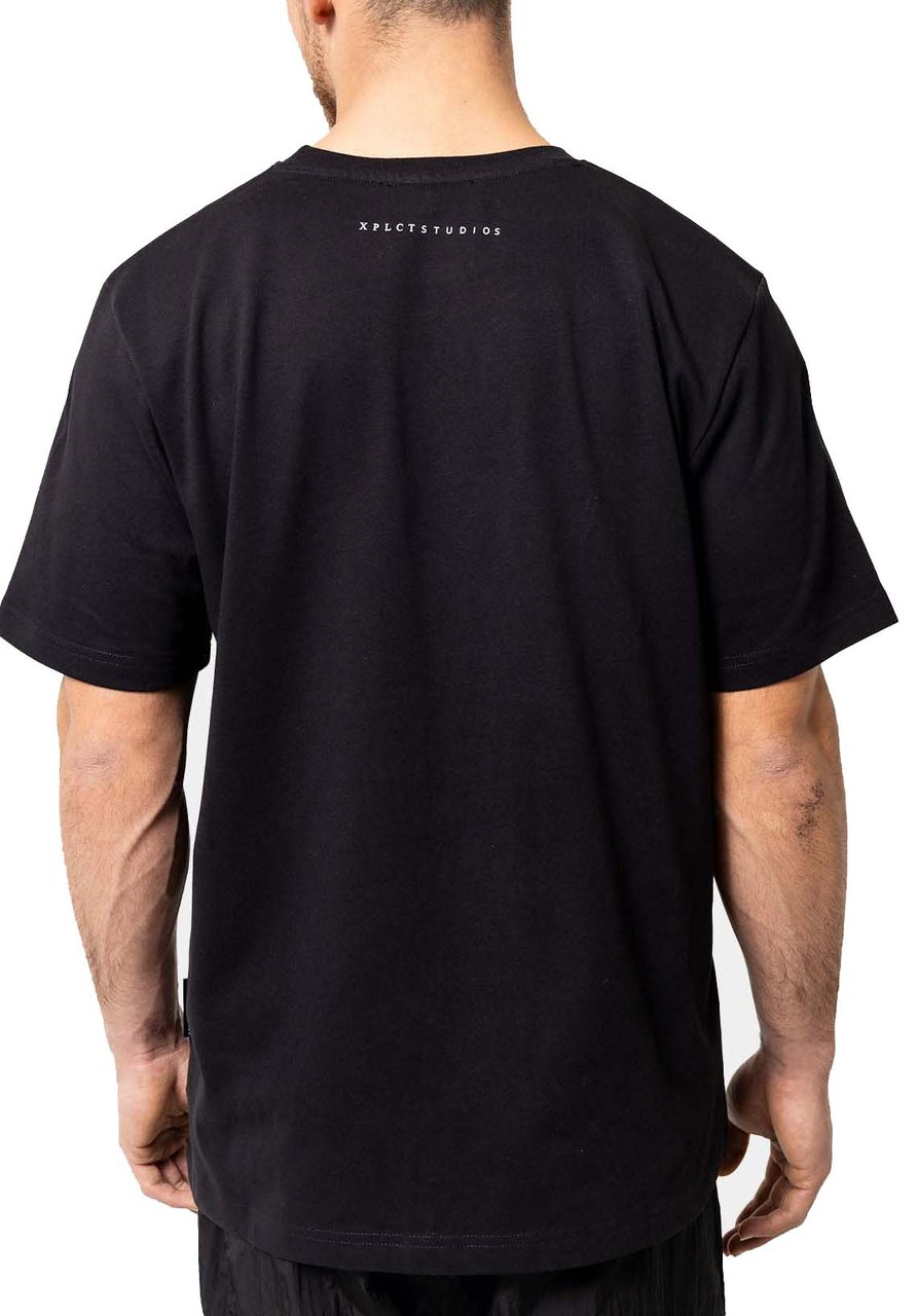 XPLCT Studios Future Tee | Black Zwart