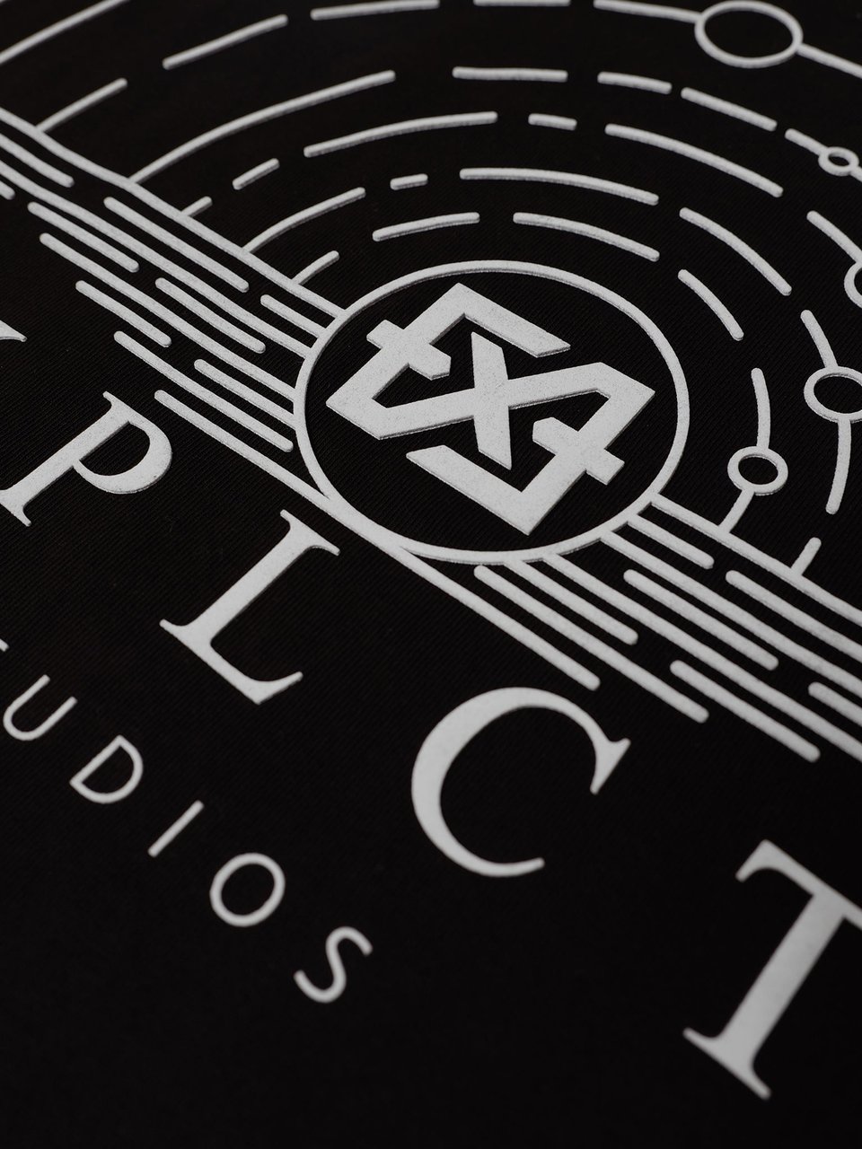 XPLCT Studios Solar Tee | Black Divers