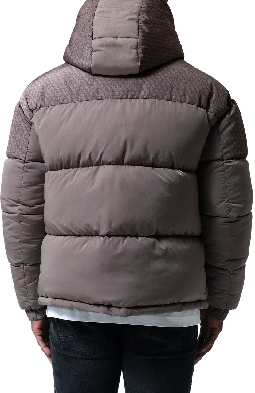 XPLCT Studios Safe Jacket | Beige Divers