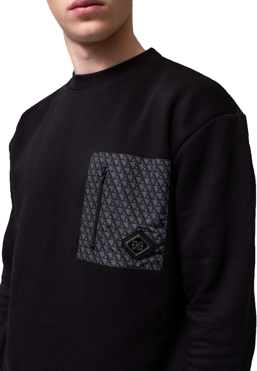 XPLCT Studios Shade Crewneck | Black Divers