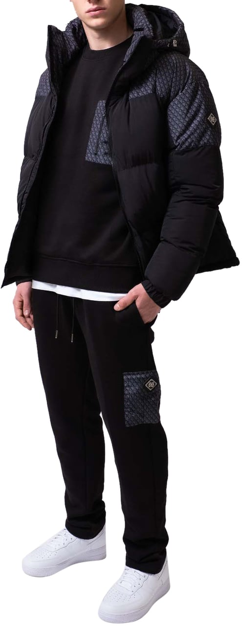 XPLCT Studios Shade Jogger | Black Divers