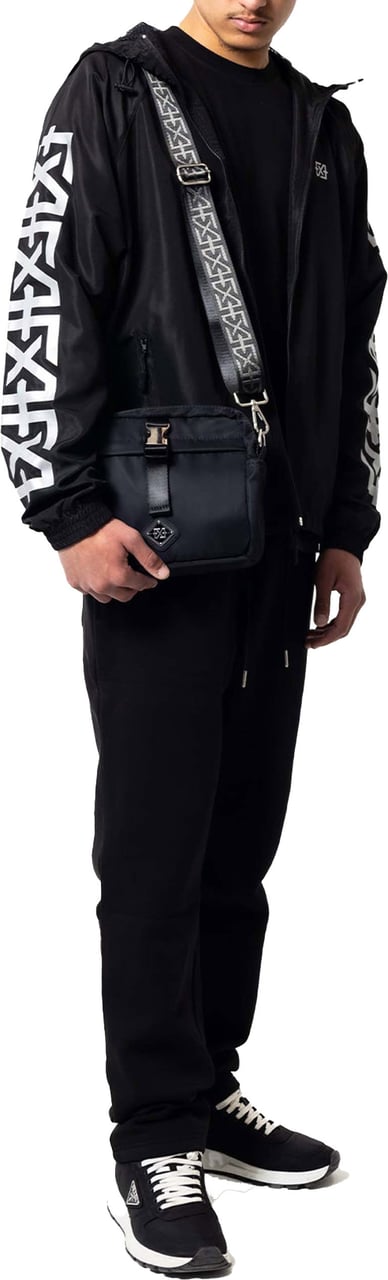 XPLCT Studios Reflector Jas Zwart