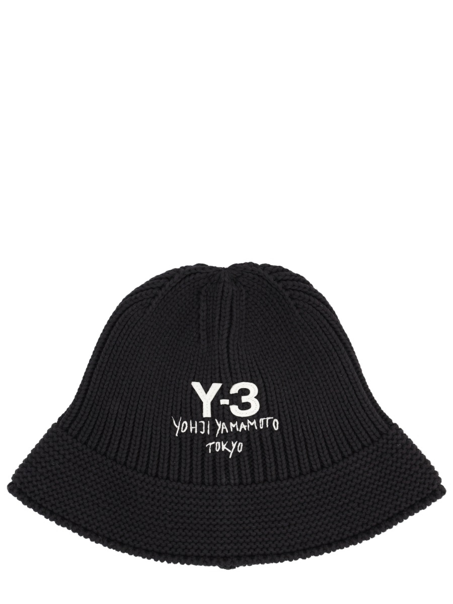Y-3 "BUCKET" HAT Zwart