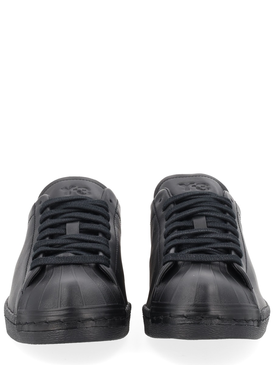 Y-3 Superstar Rounded Shell Toe Leather Sneakers Zwart