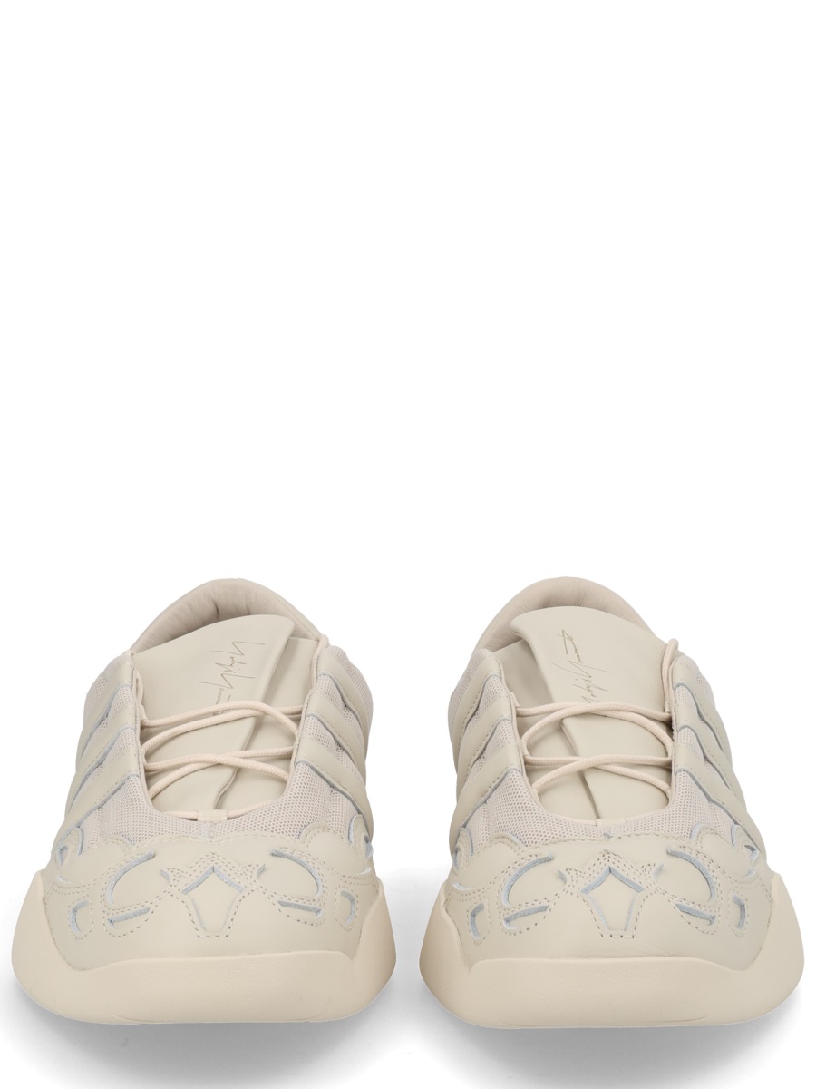 Y-3 Regu 2002 Leather Mesh Sneakers Grijs