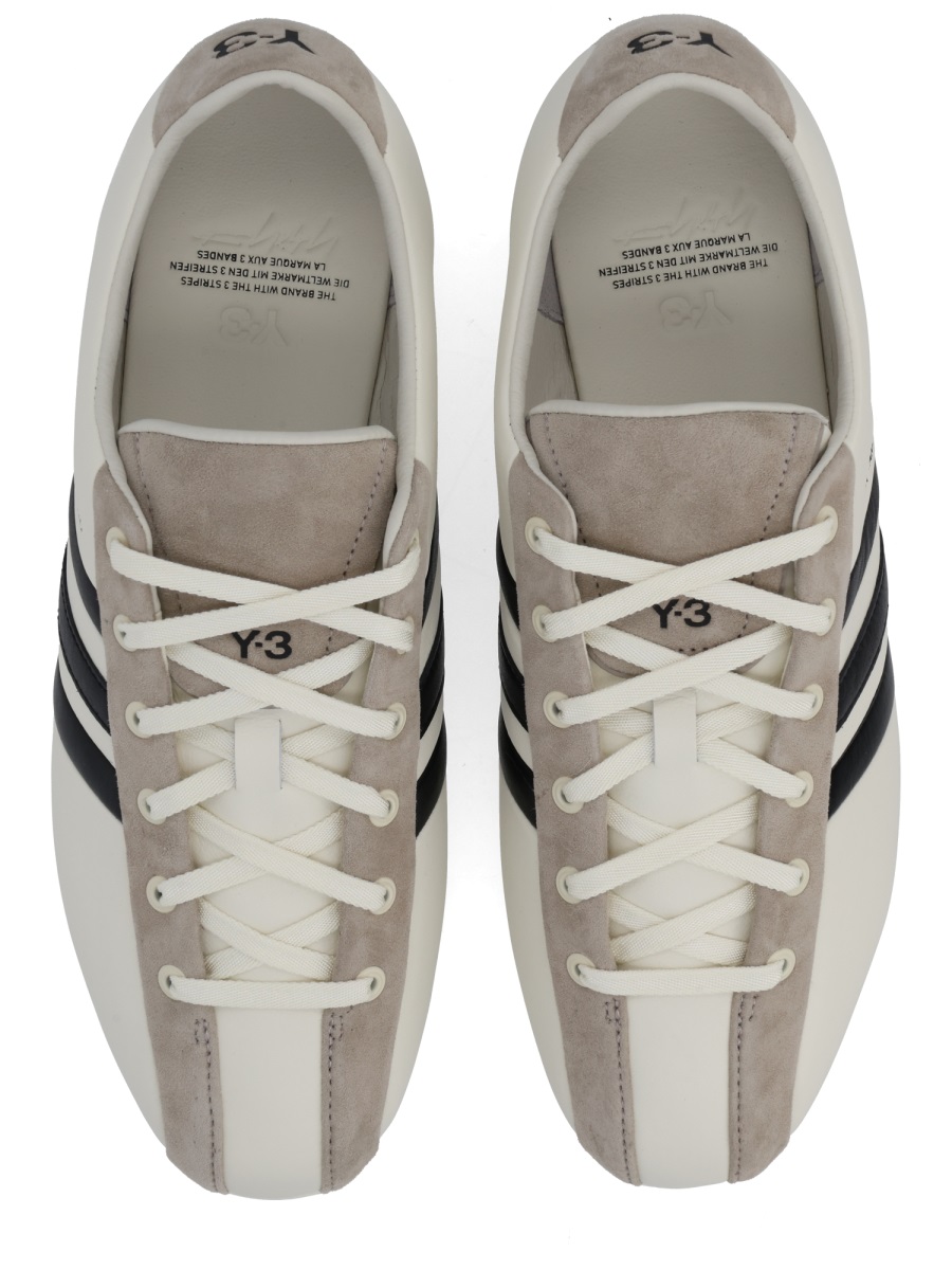 Y-3 Field Smooth Leather Suede Accents Sneakers Neutraal
