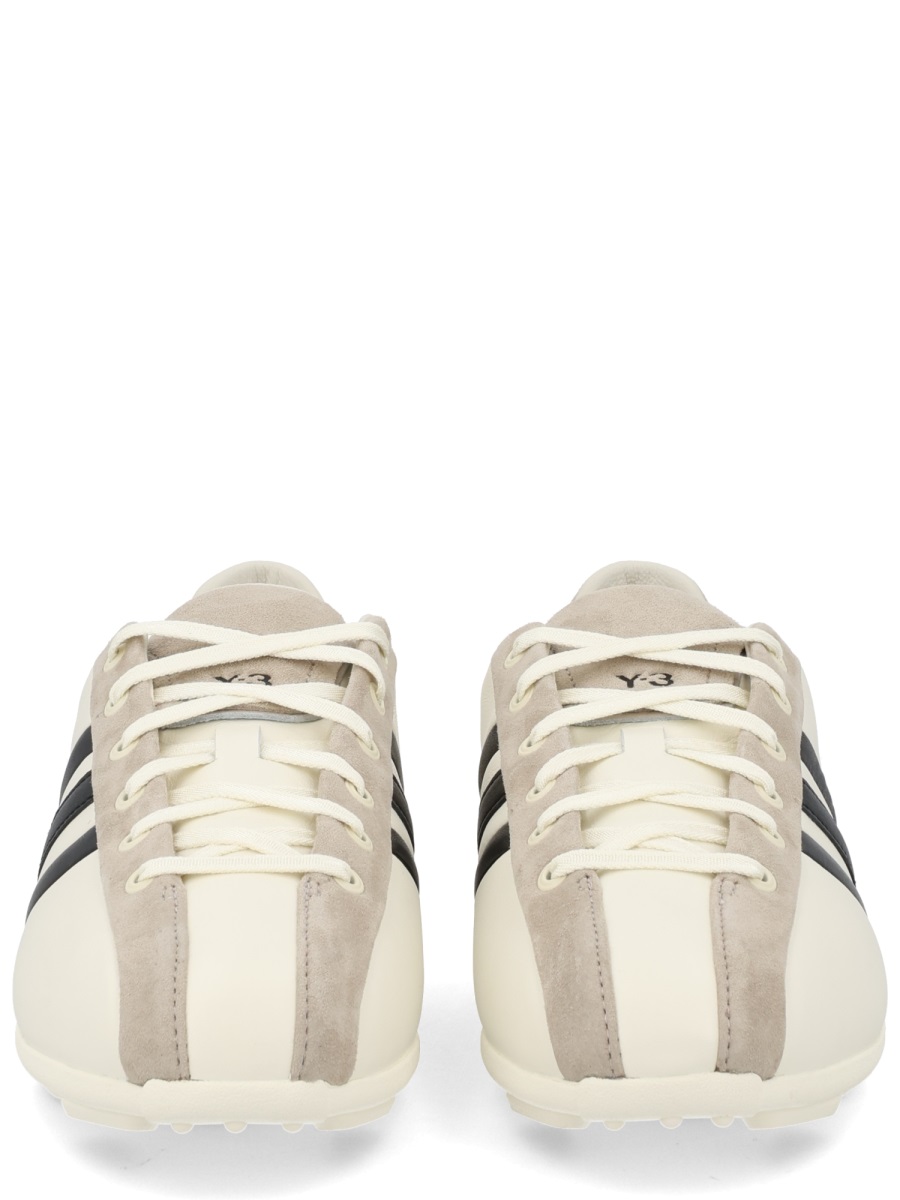 Y-3 Field Smooth Leather Suede Accents Sneakers Neutraal