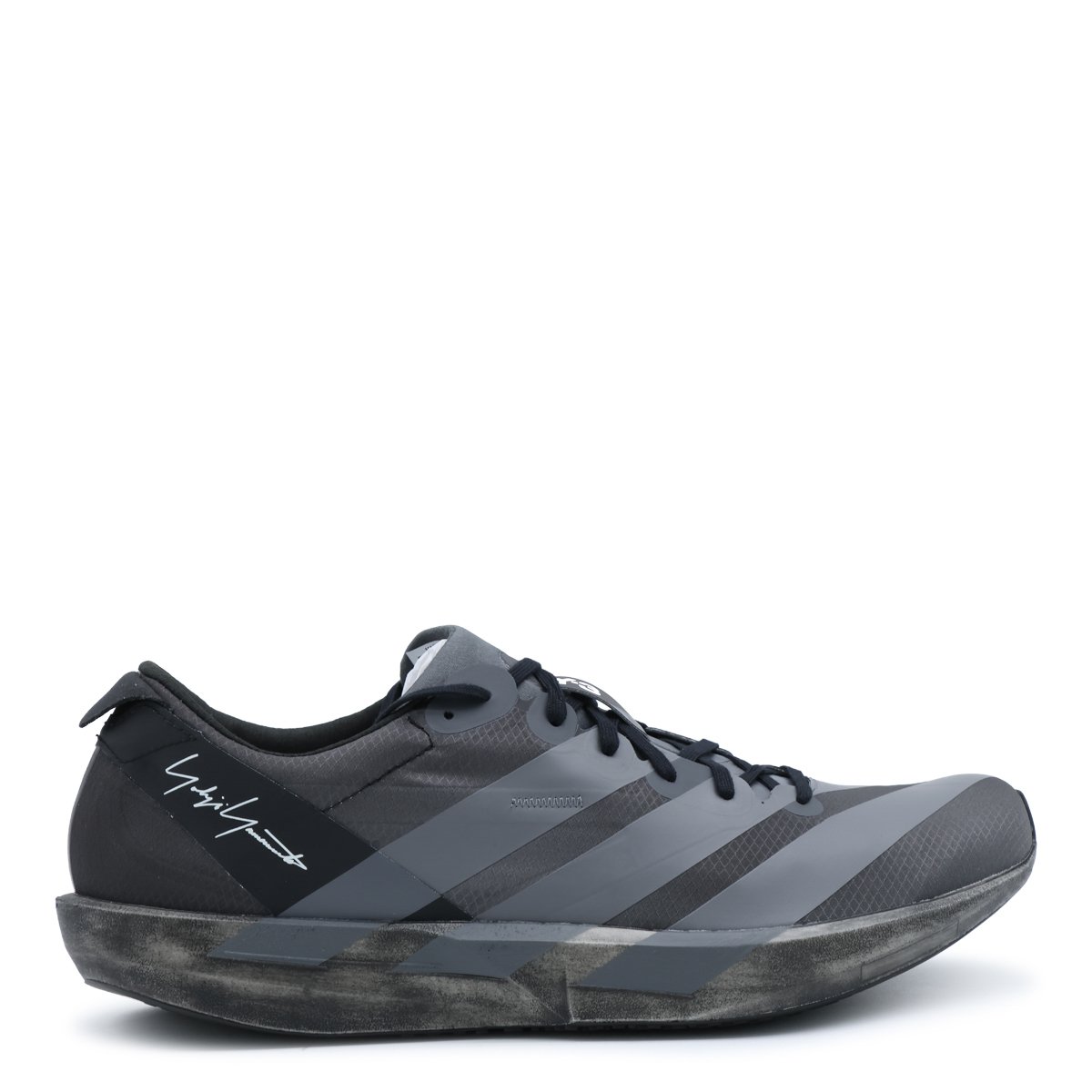 Y-3 Streamlined Low-Profile Sneakers with Signature Stripes Grijs