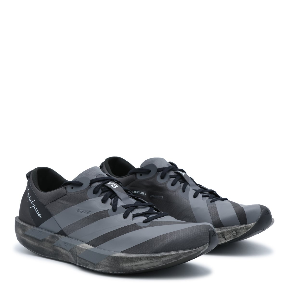 Y-3 Streamlined Low-Profile Sneakers with Signature Stripes Grijs