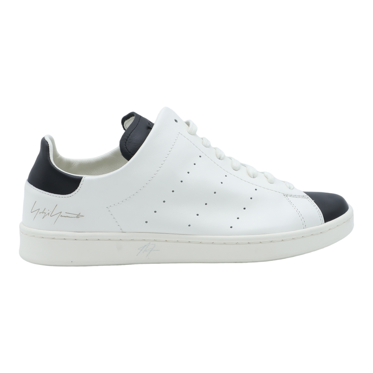 Y-3 Low-Top White Leather Sneakers with Black Accents Wit