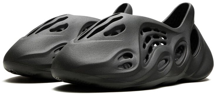 Yeezy Adidas Yeezy Foam Runner Carbon Zwart