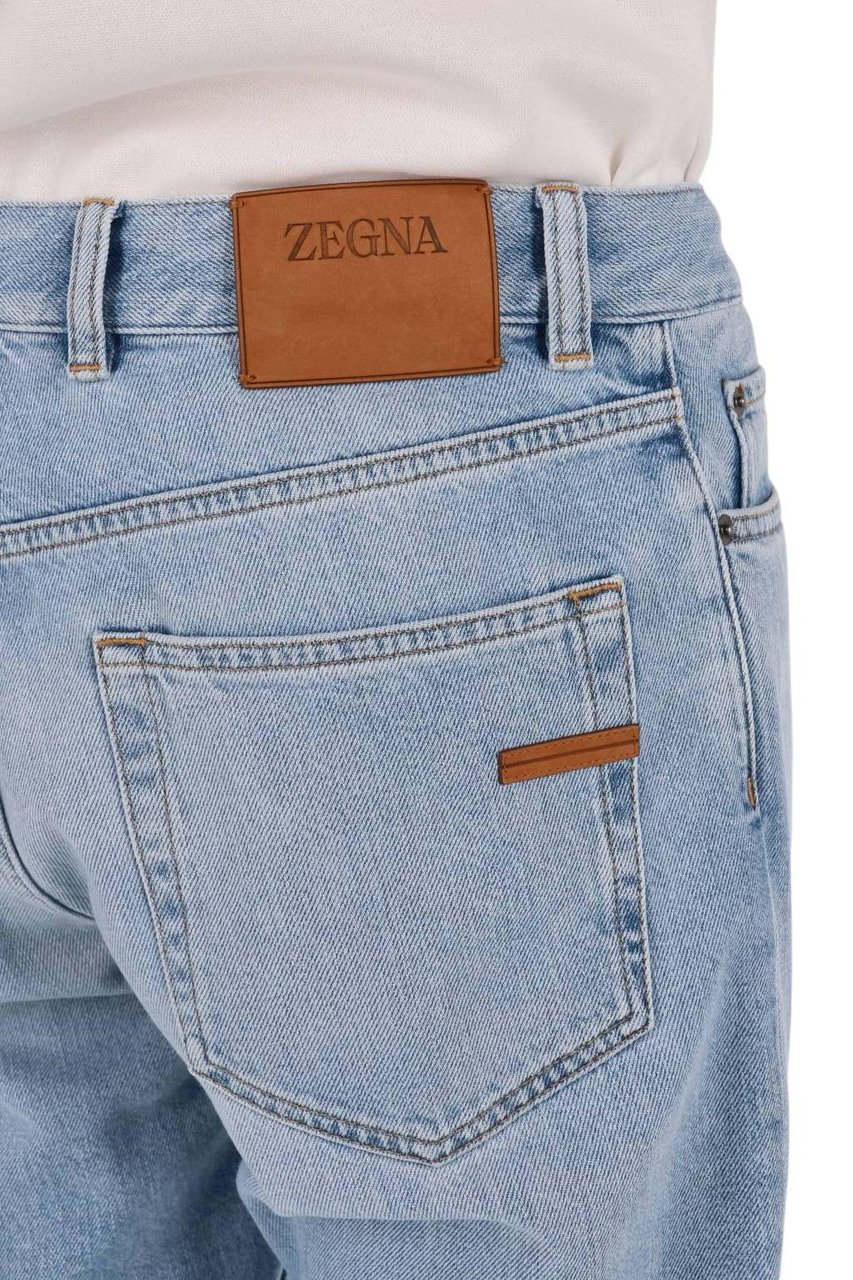 Zegna Light Wash Denim Jeans with Classic Five-Pocket Design Blauw