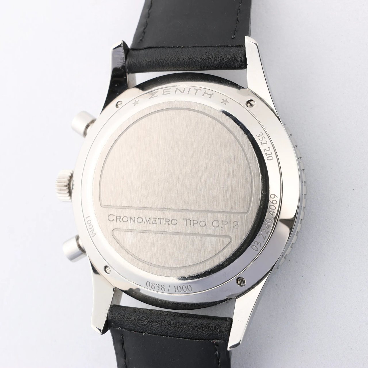 Zenith Zenith Chronometro TIPO CP-2 03.2240.4069 SS x Leather AT Watch with Black Dial Zwart