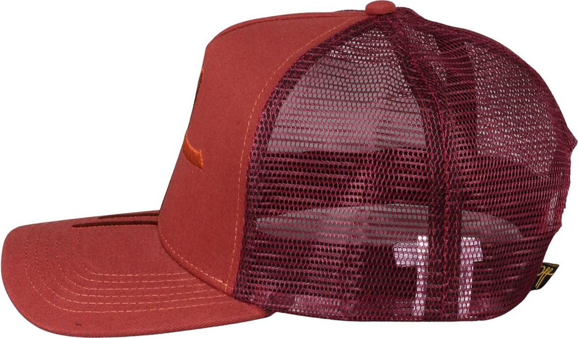 OFF THE PITCH The Sage Trucker Rood