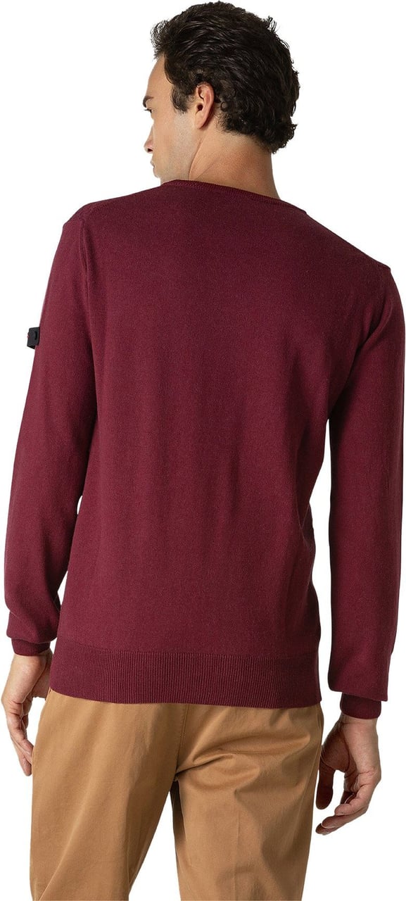 Peuterey Round neck jumper with detachable personalisation Rood
