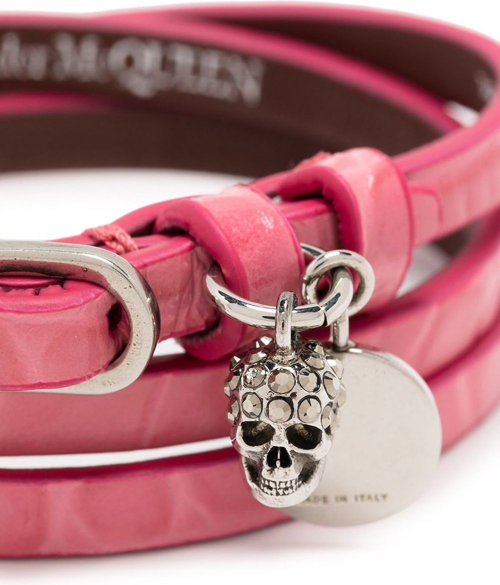 Alexander McQueen Skull Charm Wrap Around Bracelet Roze