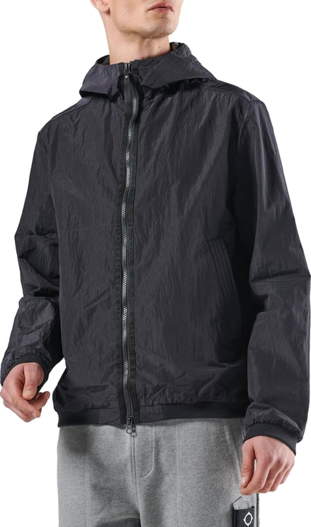 Ma.Strum Shroud Runner